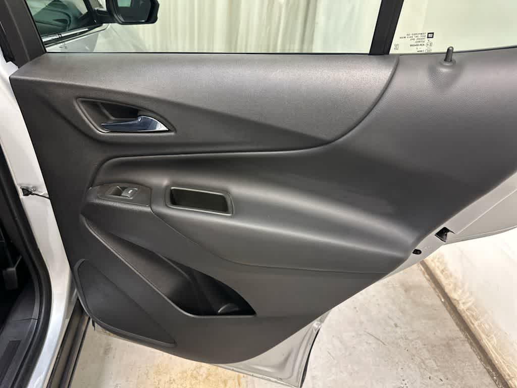 2022 Chevrolet Equinox LT - Photo 30