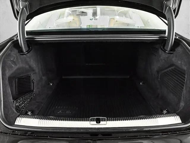 2025 Audi A8 L 55 TFSI quattro Tiptronic