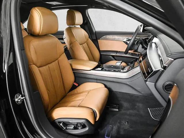 2025 Audi A8 L 55 TFSI quattro Tiptronic