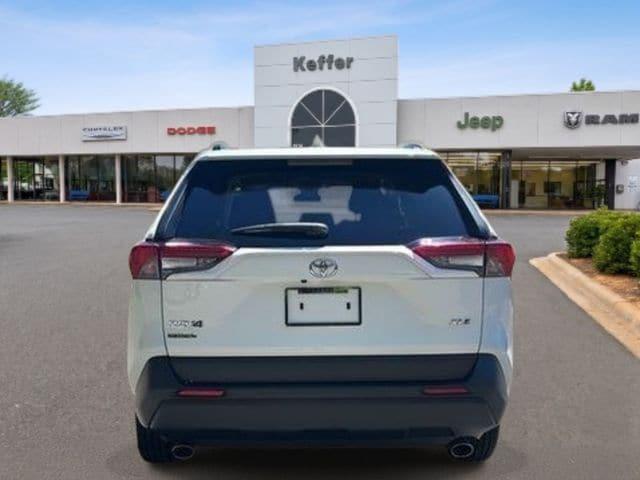 2023 Toyota RAV4 XLE