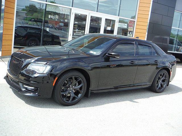 2022 Chrysler 300 S 2022 Chrysler 300 S