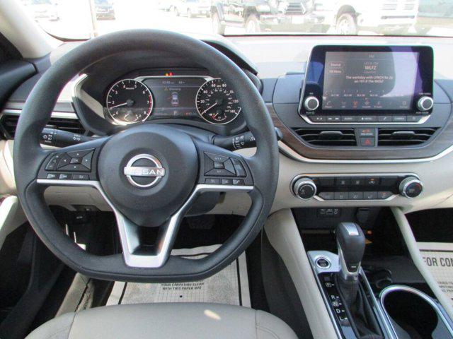 2023 Nissan Altima SV Intelligent AWD