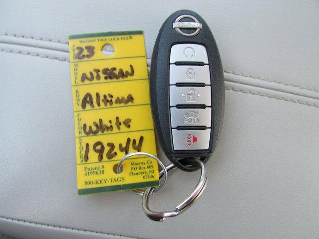 2023 Nissan Altima SV Intelligent AWD