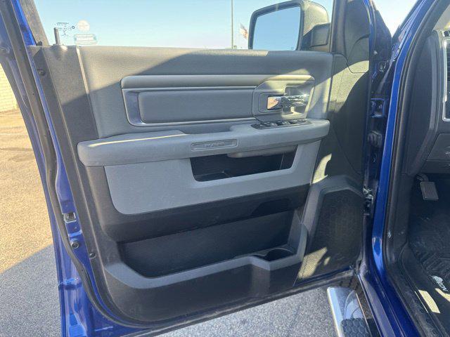 2017 Ram 1500 Big Horn Crew Cab 4x4 5'7" Box