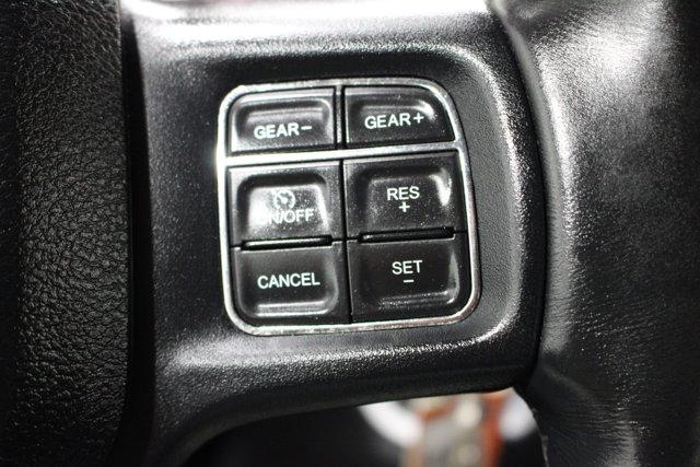 2017 Ram 1500 Big Horn Crew Cab 4x4 5'7" Box