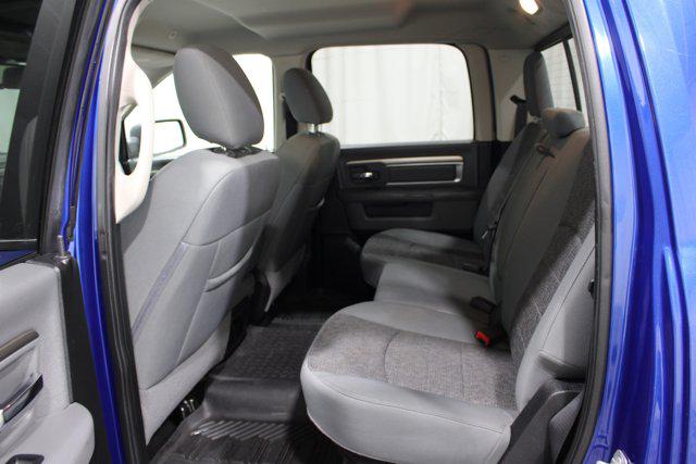 2017 Ram 1500 Big Horn Crew Cab 4x4 5'7" Box
