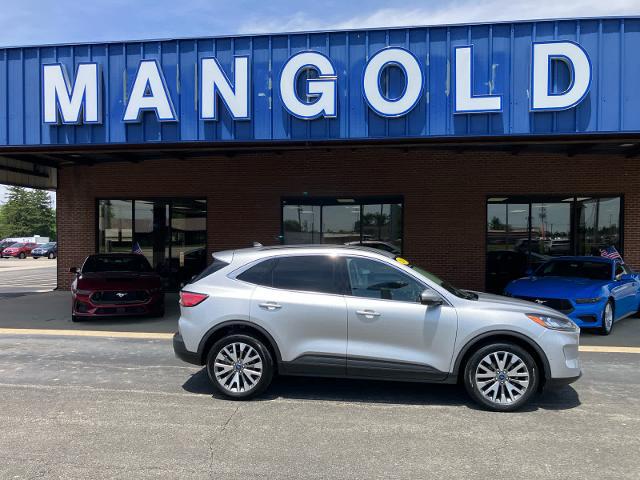 2020 Ford Escape Titanium