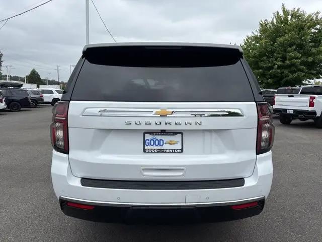2022 Chevrolet Suburban 4WD LS