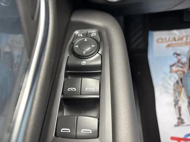 2022 Chevrolet Suburban 4WD LS