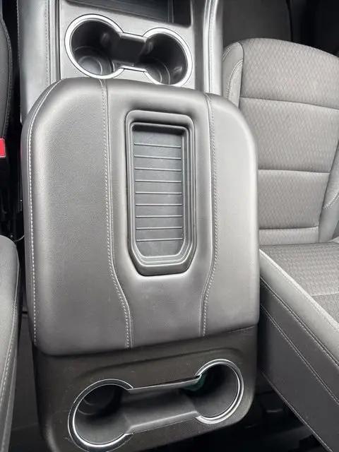 2022 Chevrolet Suburban 4WD LS