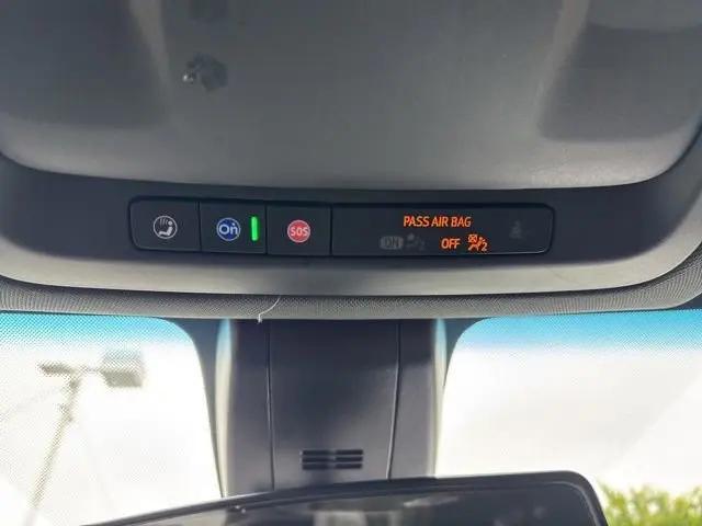 2022 Chevrolet Suburban 4WD LS