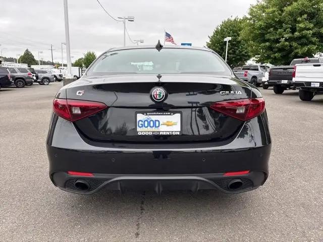 2023 Alfa Romeo Giulia Veloce RWD