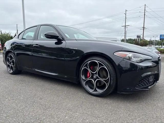 2023 Alfa Romeo Giulia Veloce RWD