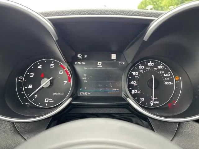 2023 Alfa Romeo Giulia Veloce RWD