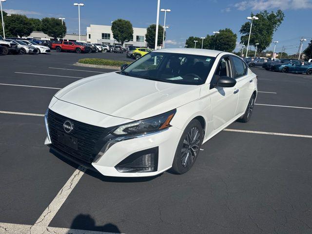 2025 Nissan Altima SV FWD