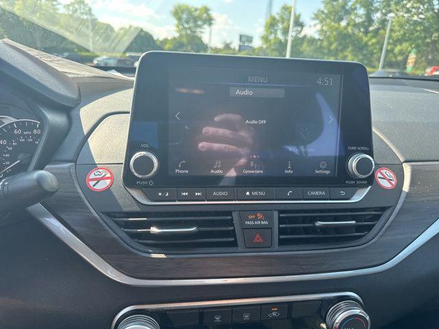 2025 Nissan Altima SV FWD