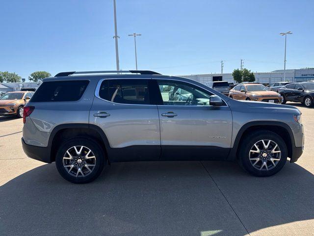 2023 GMC Acadia AWD SLT