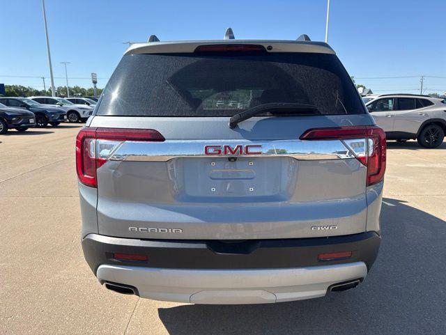 2023 GMC Acadia AWD SLT