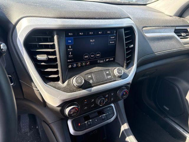 2023 GMC Acadia AWD SLT