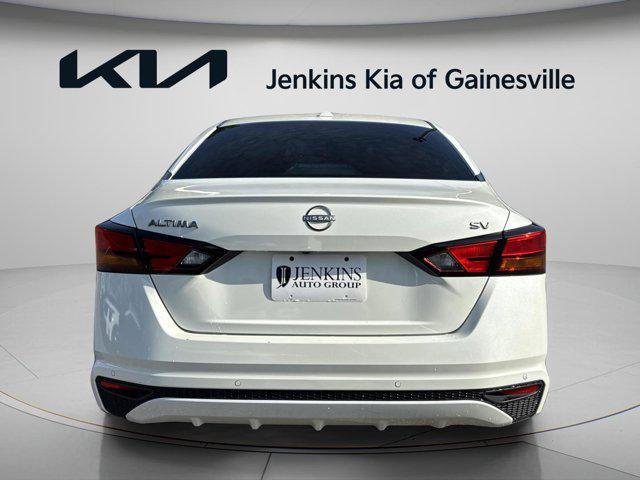 2023 Nissan Altima SV FWD