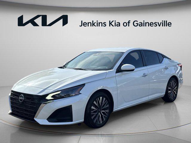 2023 Nissan Altima SV FWD