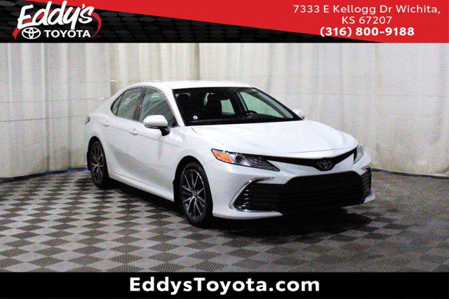 2022 Toyota Camry XLE Hybrid for sale in Wichita, KS