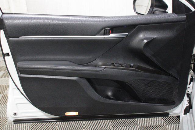 2022 Toyota Camry XLE Hybrid