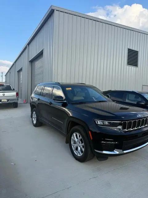 2023 Jeep Grand Cherokee L Limited 4x2