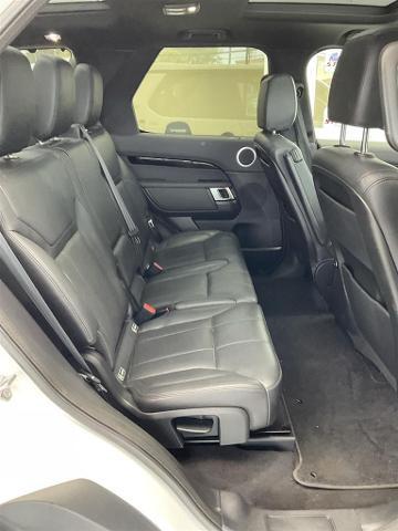 2020 Land Rover Discovery SE