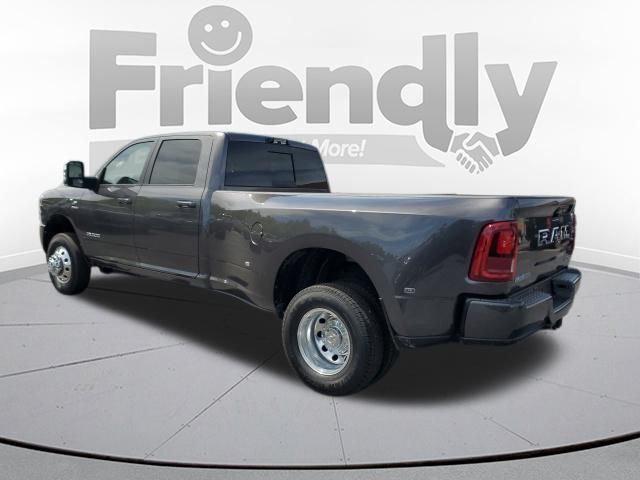 2025 Ram 3500 Laramie Crew Cab 4x4 8' Box