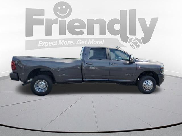 2025 Ram 3500 Laramie Crew Cab 4x4 8' Box