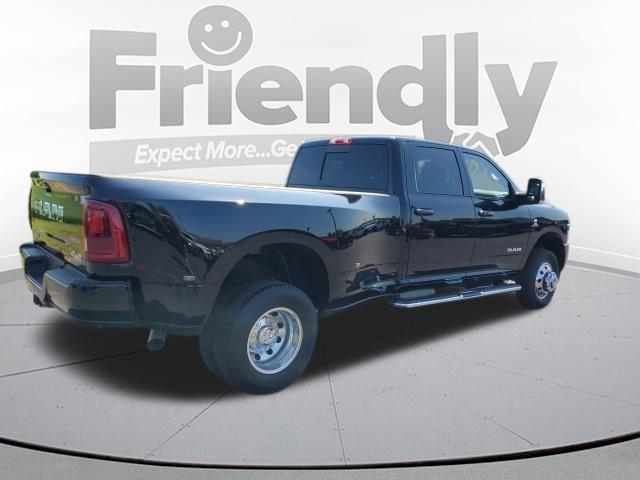 2026 Ram 3500 Laramie Crew Cab 4x4 8' Box