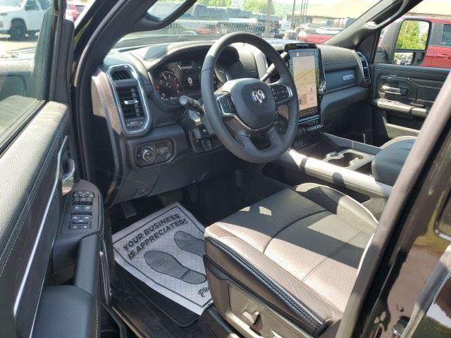 2026 Ram 3500 Laramie Crew Cab 4x4 8' Box