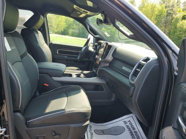 2026 Ram 3500 Laramie Crew Cab 4x4 8' Box