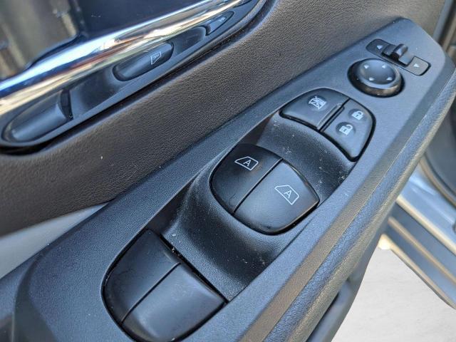2021 Nissan Kicks SR Xtronic CVT