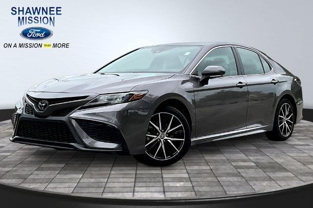 2024 Toyota Camry SE for sale in Shawnee, KS