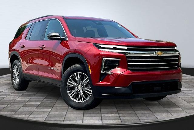 2025 Chevrolet Traverse FWD LT