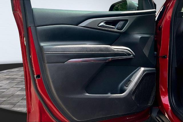 2025 Chevrolet Traverse FWD LT