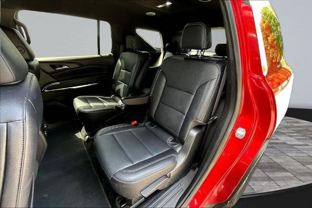 2025 Chevrolet Traverse FWD LT