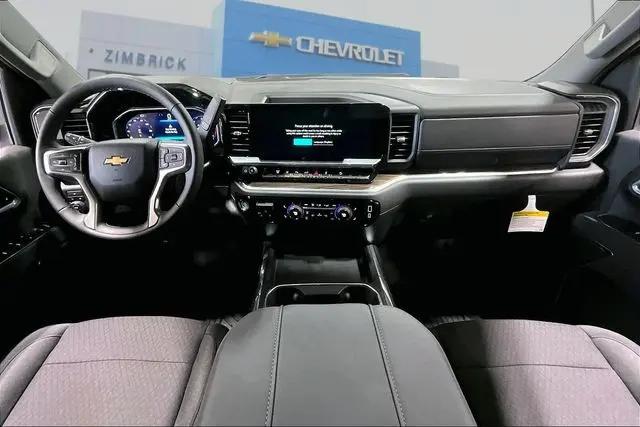 2026 Chevrolet Silverado 2500HD Crew Cab, Standard Bed, LT, 4WD