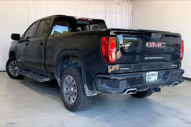 2024 GMC Sierra 1500 4WD Crew Cab Standard Box AT4