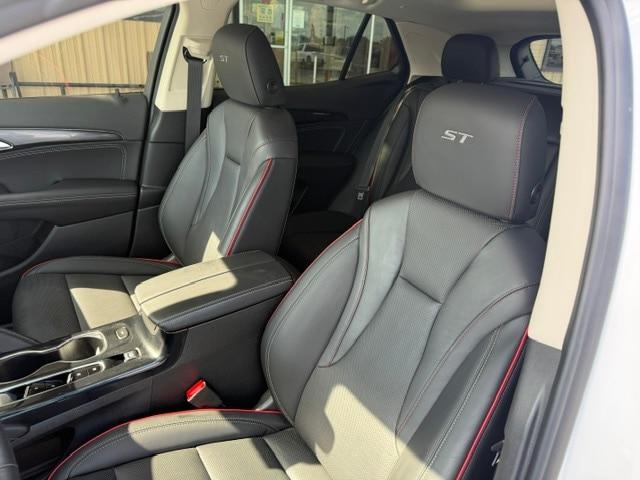 2023 Buick Envision Essence AWD