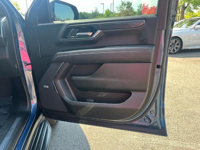 2025 GMC Yukon XL 4WD Elevation