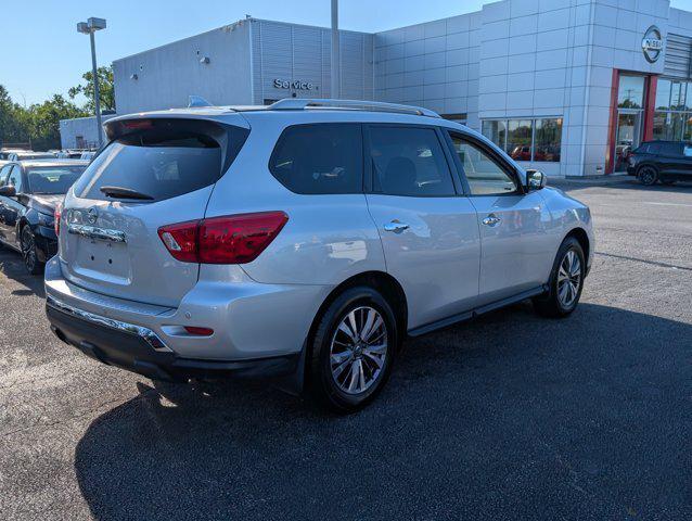 2020 Nissan Pathfinder S 2WD 2020 Nissan Pathfinder S 2WD
