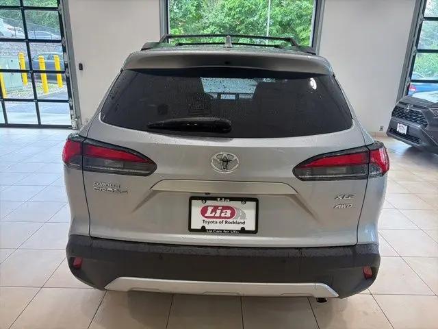 2023 Toyota Corolla Cross XLE