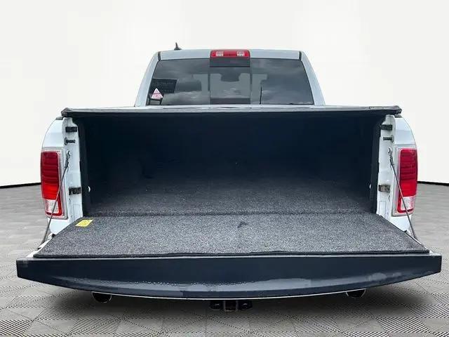 2017 Ram 1500 Laramie Crew Cab 4x4 5'7" Box