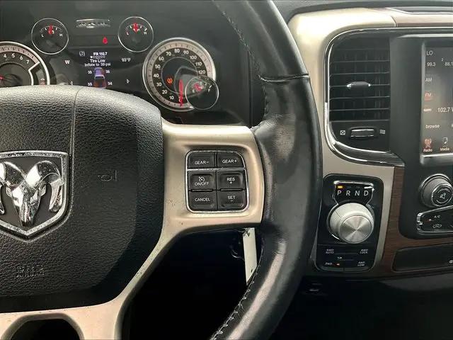 2017 Ram 1500 Laramie Crew Cab 4x4 5'7" Box