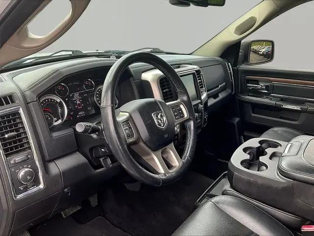 2017 Ram 1500 Laramie Crew Cab 4x4 5'7" Box