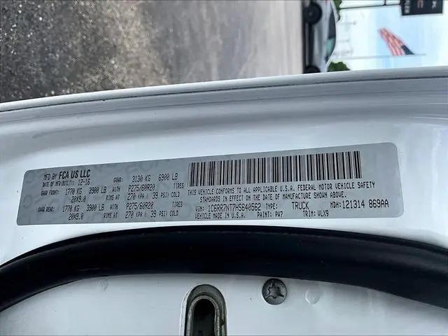 2017 Ram 1500 Laramie Crew Cab 4x4 5'7" Box