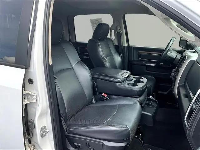 2017 Ram 1500 Laramie Crew Cab 4x4 5'7" Box